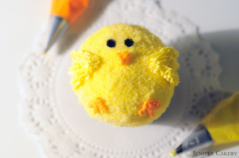 Tutorial Tuesday: How to make an Easter chick cupcake