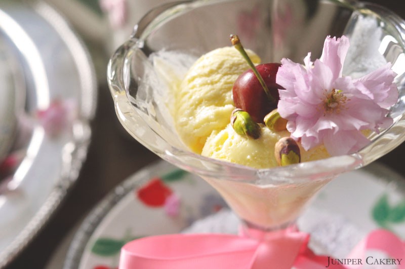 Cherry blossoms, cherry, cola and pistachio