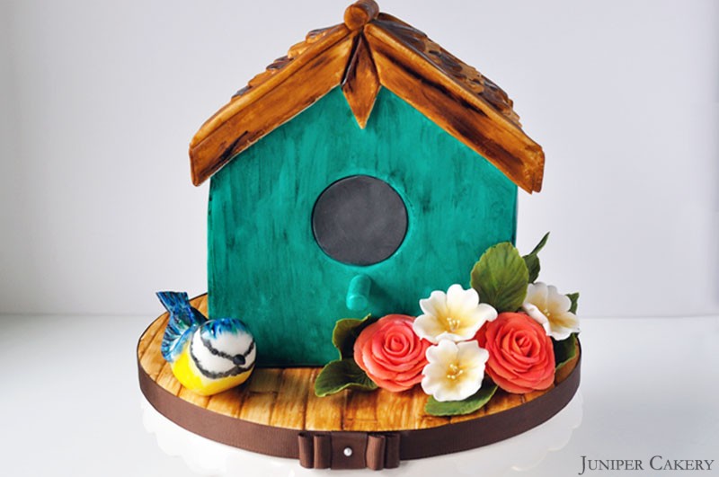 Bird House Cake