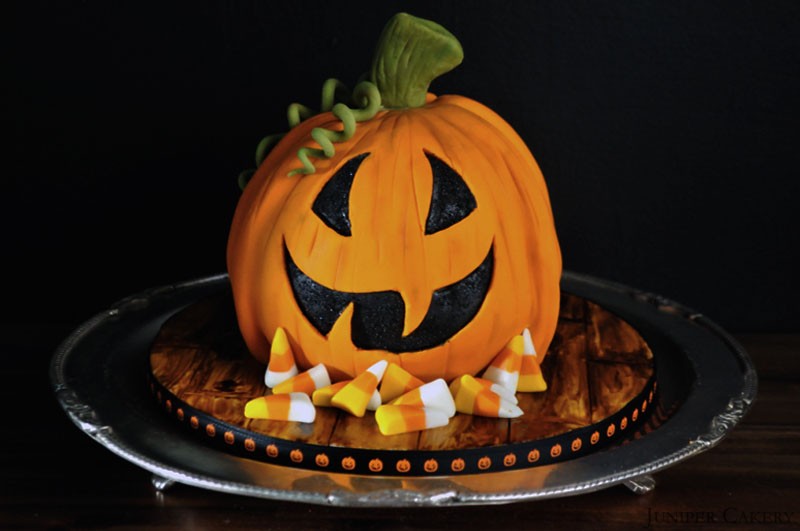 Pumpkin Cake by Juniper Cakery