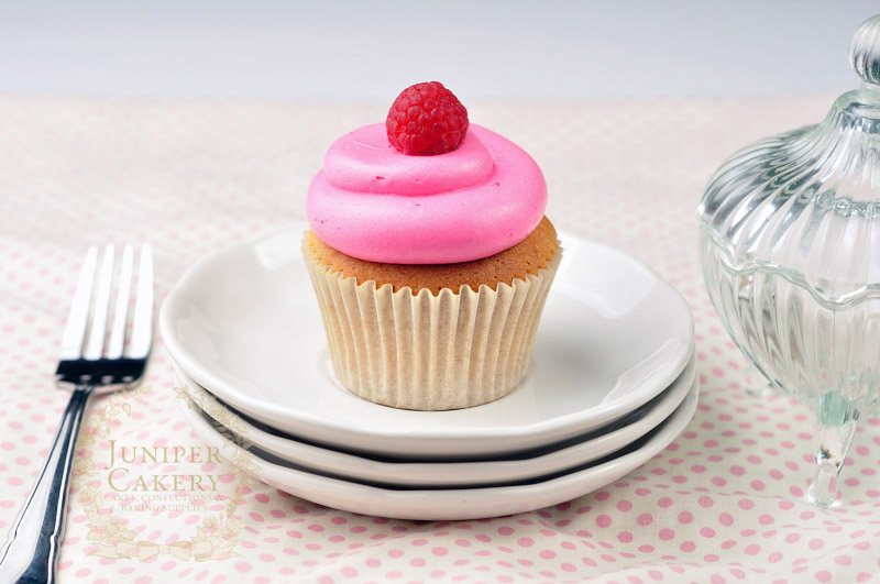 Must try this raspberry cupcake by Juniper Cakery