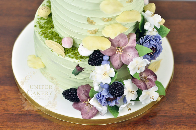 Woodland themed wedding cake by Juniper Cakery