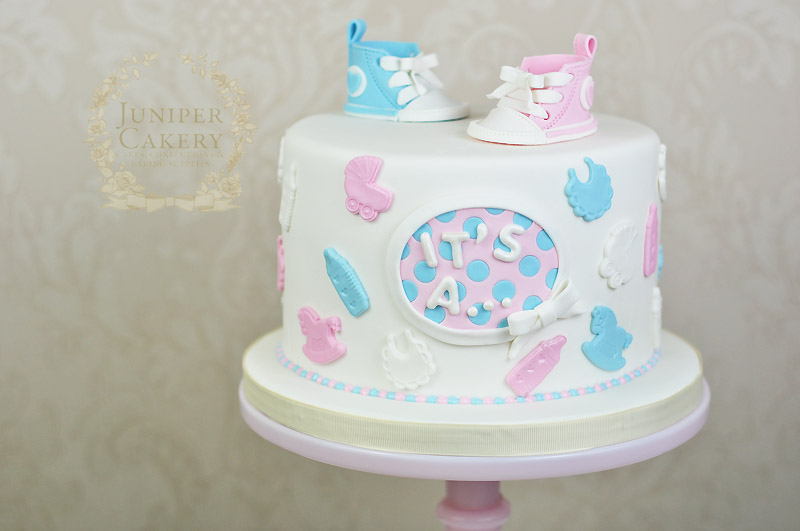 Baby shower cake by Juniper Cakery