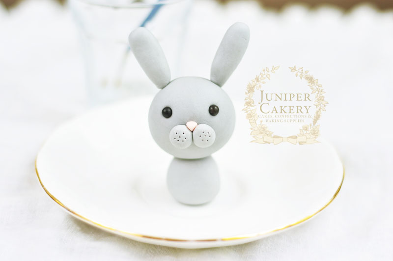 Fondant bunny rabbit tutorial by Juniper Cakery