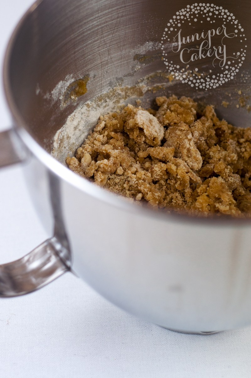 Spiced and soft gingerbread cookie recipe