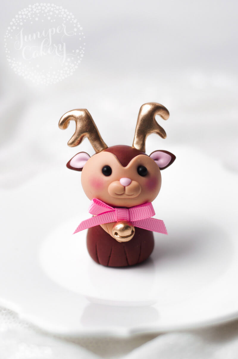 Christmas fondant reindeer tutorial