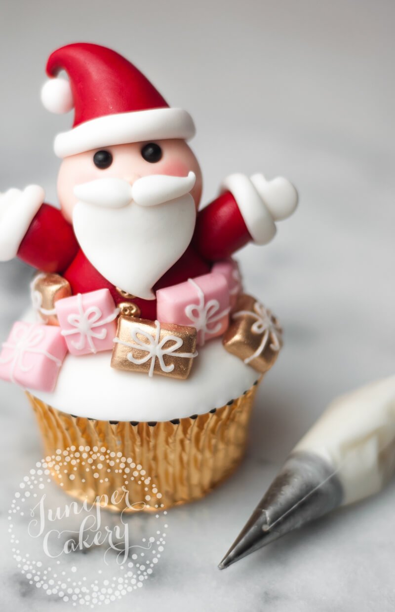 How to decorate a Santa cupcake