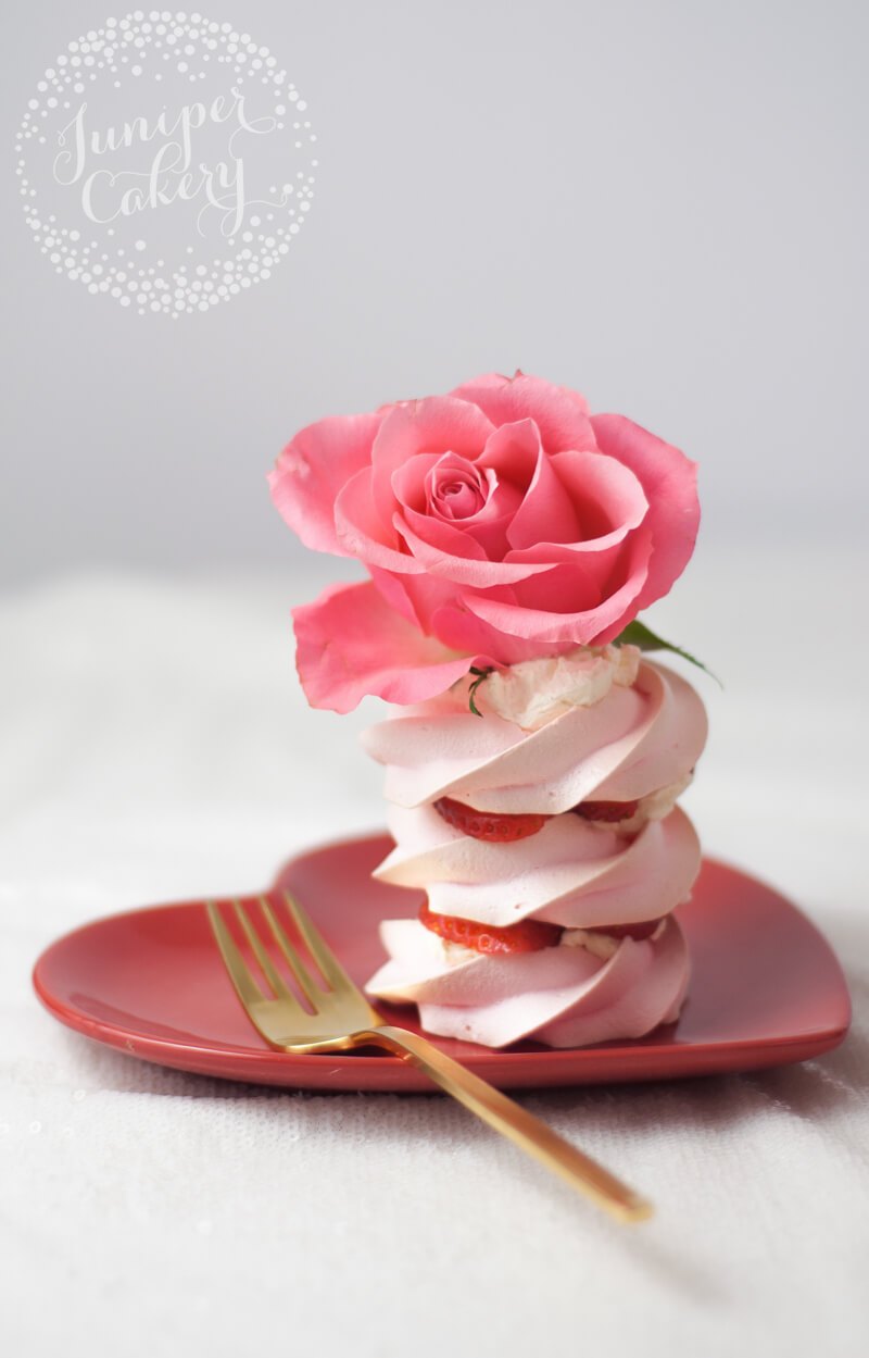 Valentine pavlova recipe by Juniper Cakery